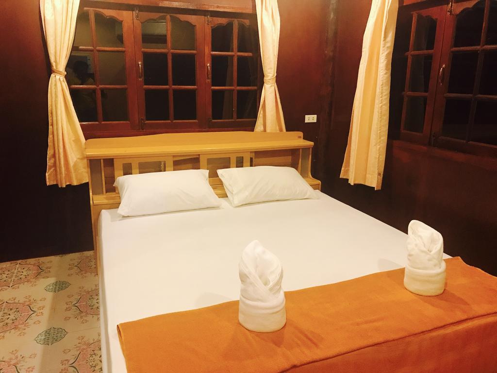 Sunyo Garden Guesthouse Ban Tai Exterior photo